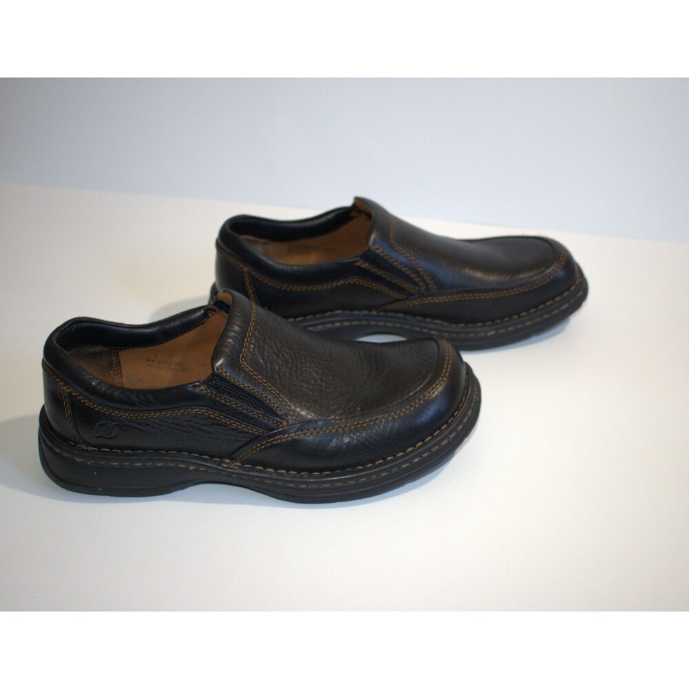 Born Blast III Mens size 8 Brown Leather Shoes Slip On Casual Loafers